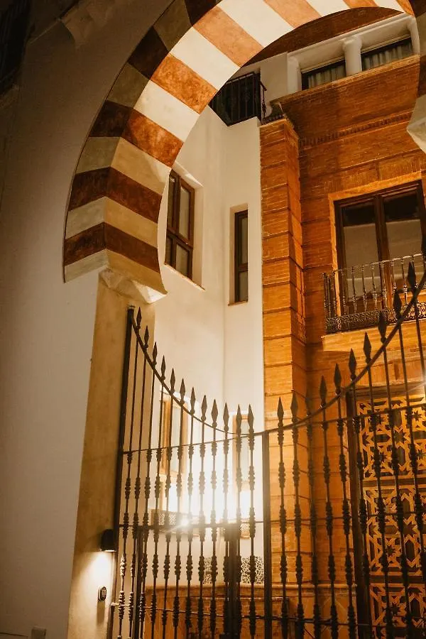 La Ermita Suites - Unico Hotel Monumento De Cordoba