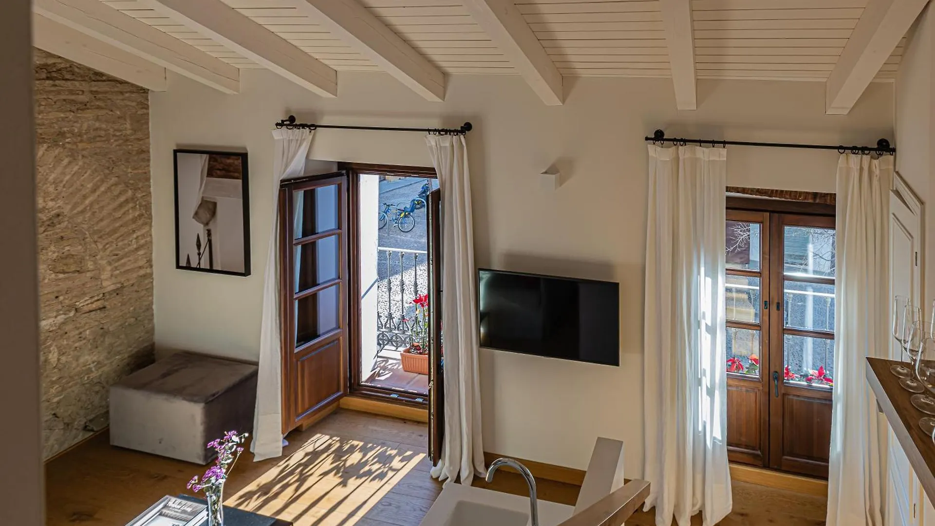 La Ermita Suites - Unico Hotel Monumento De قرطبة