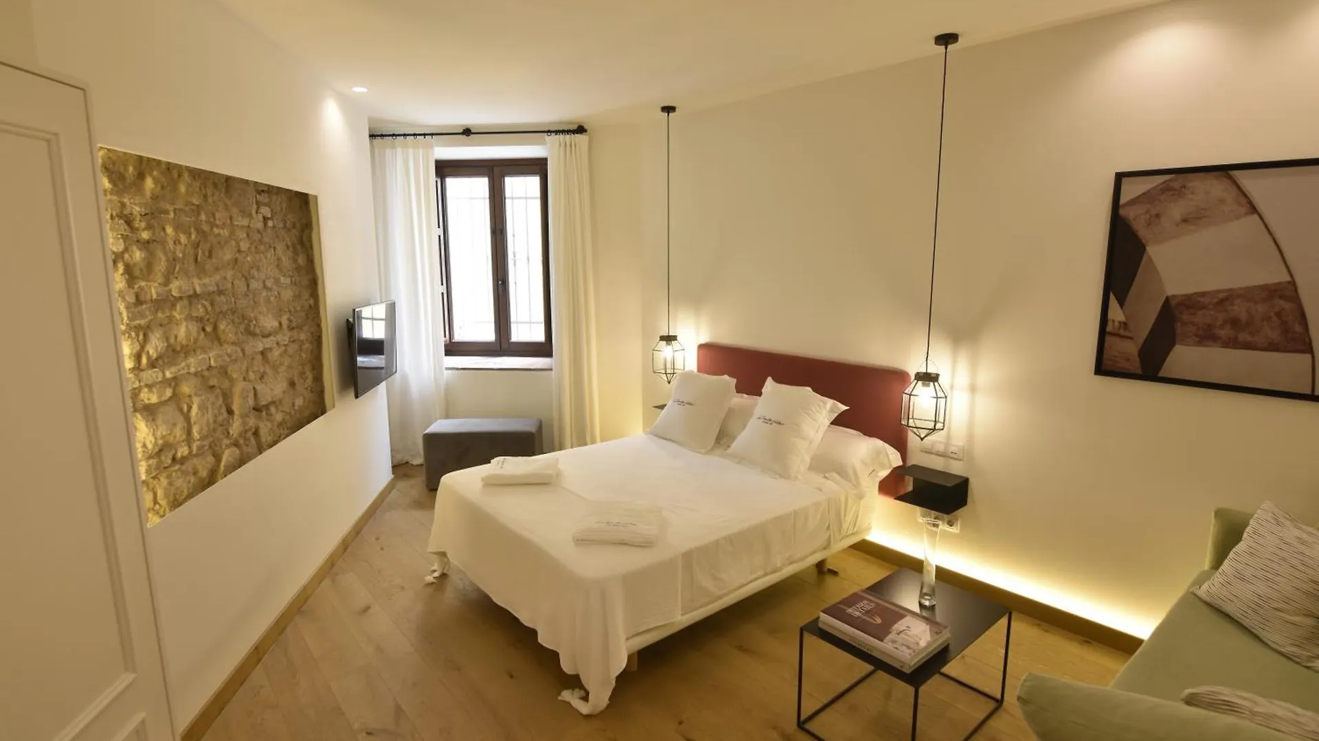 La Ermita Suites - Unico Hotel Monumento De Cordoba